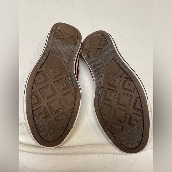 Unisex Converse - Picture 7 of 8